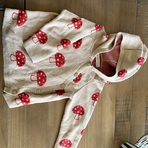 Fin and Vince mushroom toadstool hooded sweater toddler size 2-3